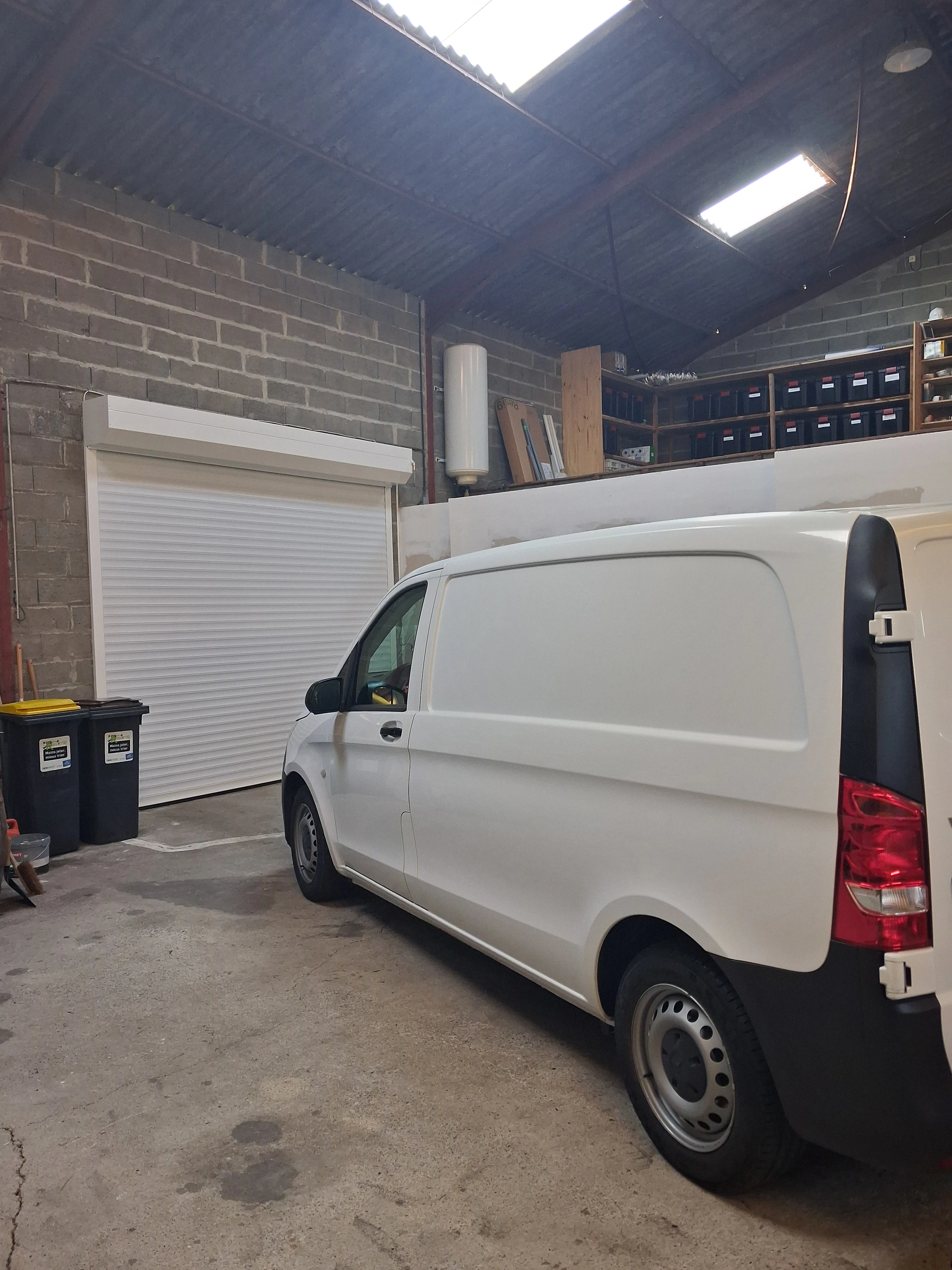 Mercedes Vito 114 CDI 2022 en cours d’aménagement